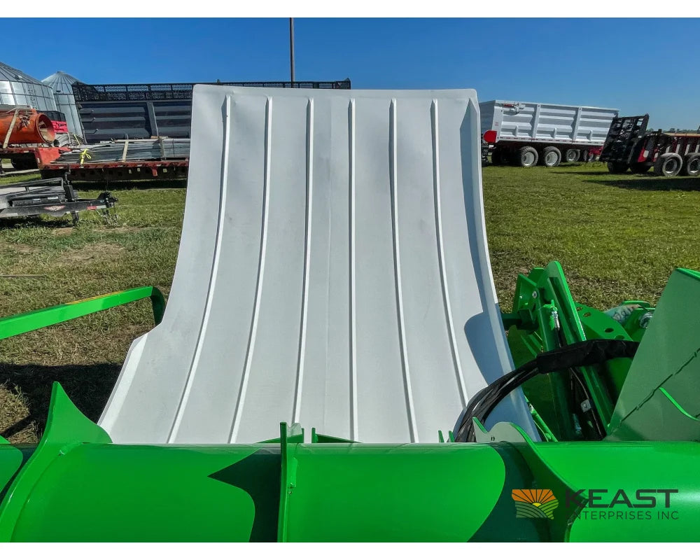 Hustler Chainless LX105 Bale Feeder 5’ Side Chute 3-Point Mount Bale Processors