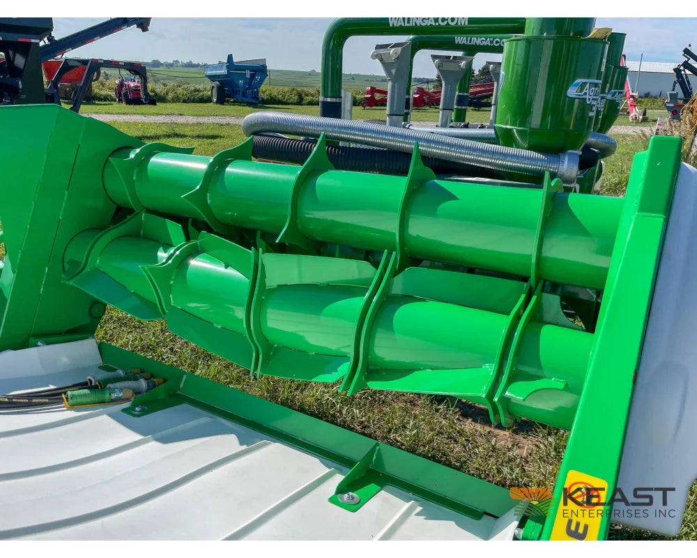 Hustler Chainless LX105 Bale Feeder 5’ Side Chute 3-Point Mount Bale Processors