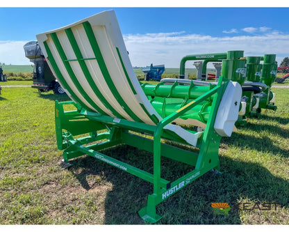 Hustler Chainless LX105 Bale Feeder 5’ Side Chute 3-Point Mount Bale Processors