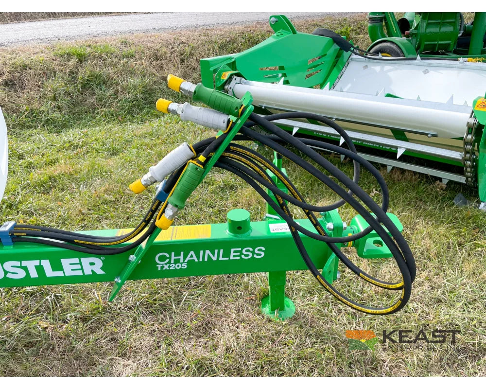 Hustler Chainless TH205 HD Bale Feeder Pull Type Rear Self-Loading Forks Bale Processors