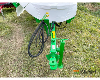 Hustler Chainless TH205 HD Bale Feeder Pull Type Rear Self-Loading Forks Bale Processors