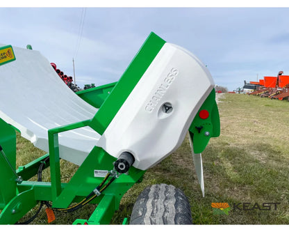 Hustler Chainless TH205 HD Bale Feeder Pull Type Rear Self-Loading Forks Bale Processors