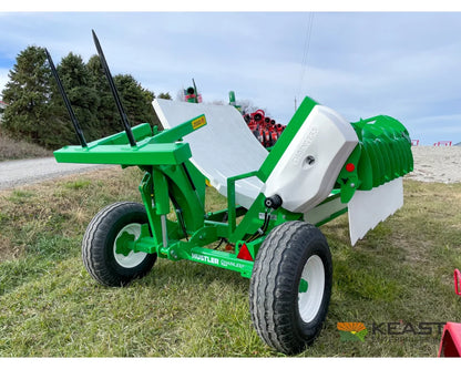 Hustler Chainless TH205 HD Bale Feeder Pull Type Rear Self-Loading Forks Bale Processors