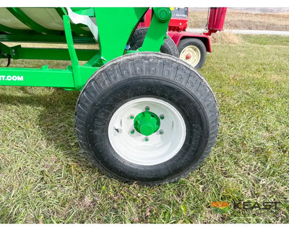 Hustler Chainless TH205 HD Bale Feeder Pull Type Rear Self-Loading Forks Bale Processors
