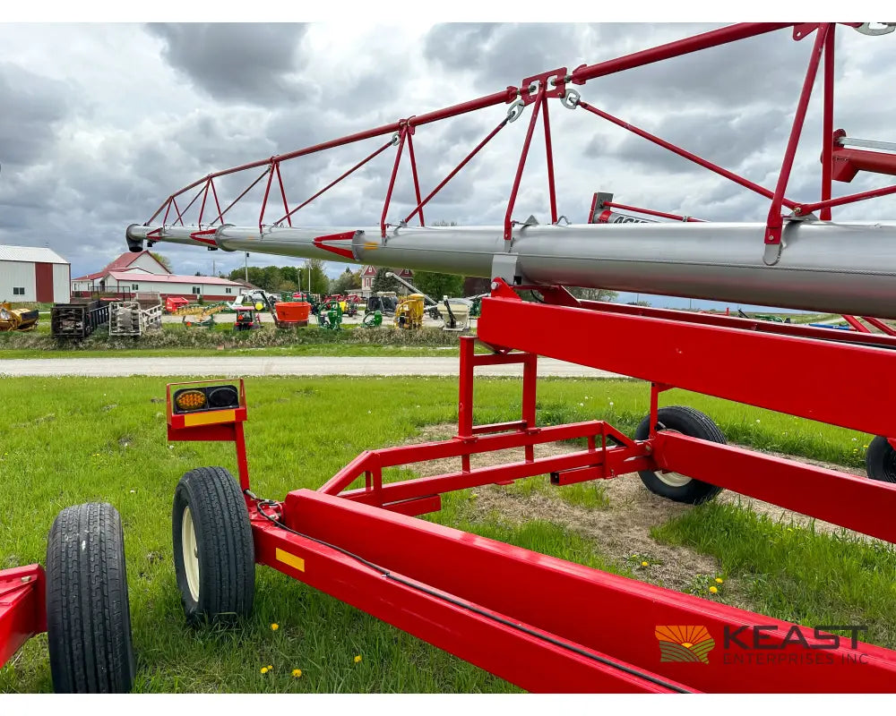 Hutchinson HX 13 94 Auger 13’’ x 94’ Electric Swingaway Scissor Lift Augers