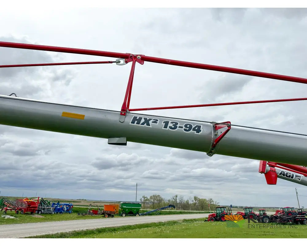 Hutchinson HX 13 94 Auger 13’’ x 94’ Electric Swingaway Scissor Lift Augers