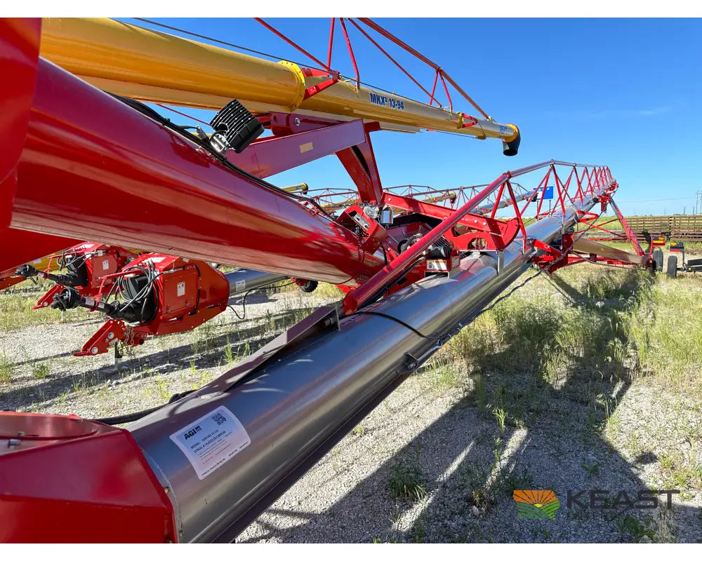 Hutchinson HX 13-114 Auger 13’’ x 114’ Swingaway Hopper Scissor Lift Augers