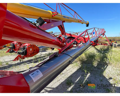 Hutchinson HX 13-114 Auger 13’’ x 114’ Swingaway Hopper Scissor Lift Augers