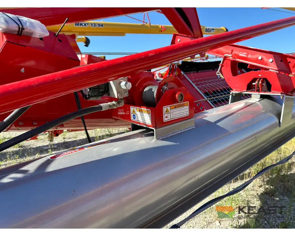 Hutchinson HX 13-114 Auger 13’’ x 114’ Swingaway Hopper Scissor Lift Augers