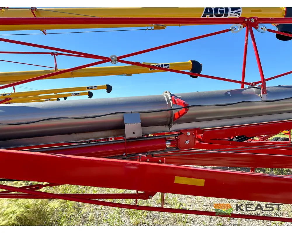 Hutchinson HX 13-114 Auger 13’’ x 114’ Swingaway Hopper Scissor Lift Augers