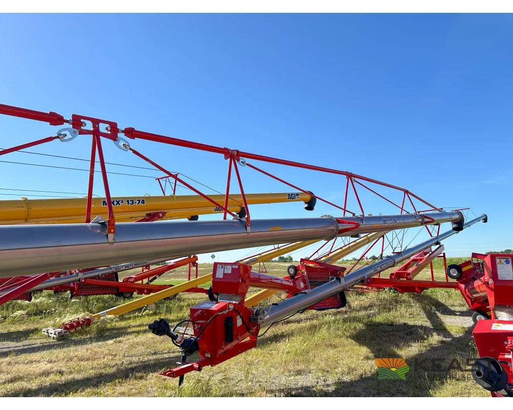Hutchinson HX 13 84 Auger 13’’ x 84’ Swingaway Scissor Lift Augers