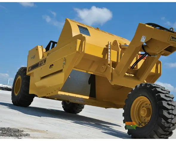 Icon AG11 11 Yard Ejection Scraper 8’ Working Width Replaceable Cutting Edge Ejection Scrapers