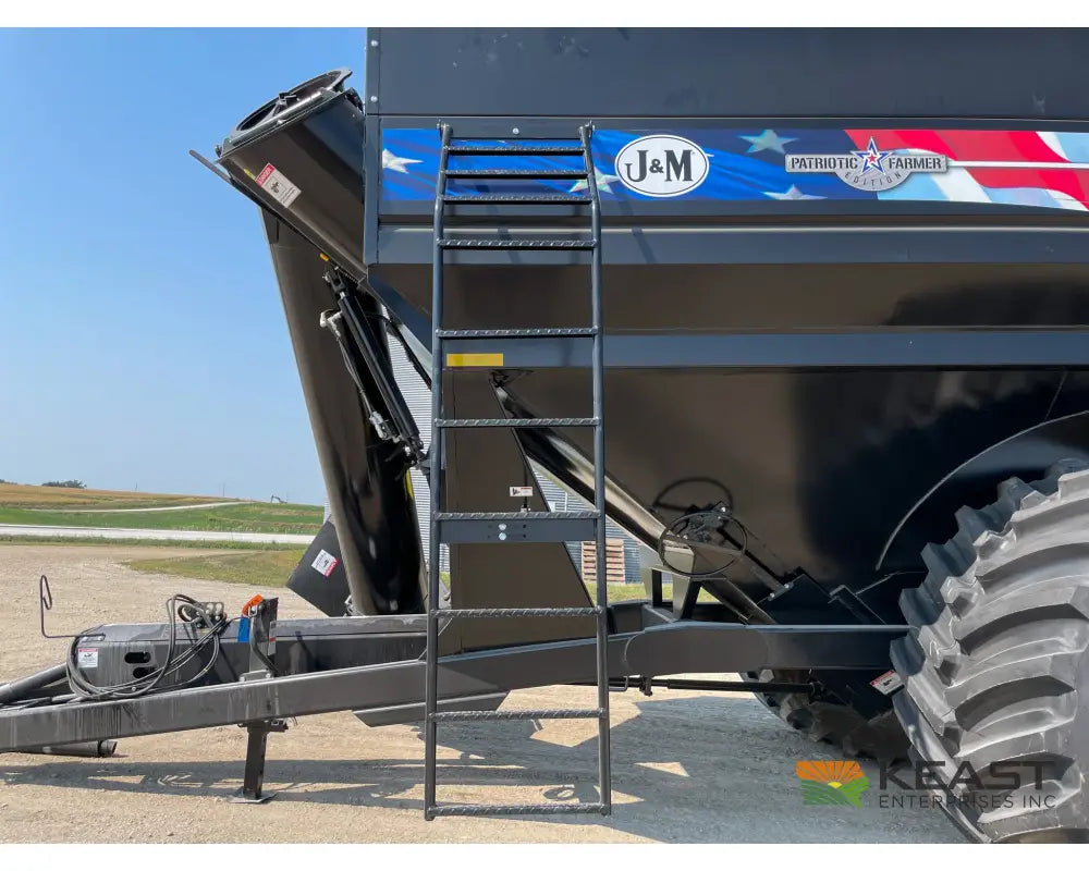 J&M 1112 Grain Cart - 1,150 Bushel Capacity Roll Tarp 20’’ Discharge Scales Grain Carts
