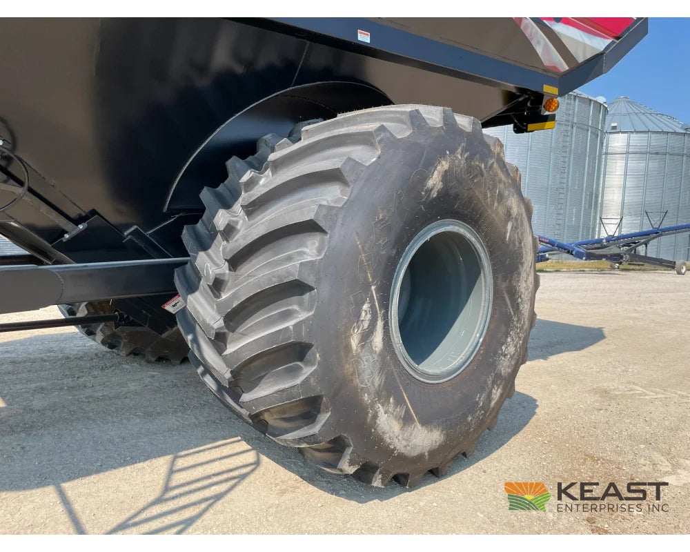 J&M 1112 Grain Cart - 1,150 Bushel Capacity Roll Tarp 20’’ Discharge Scales Grain Carts