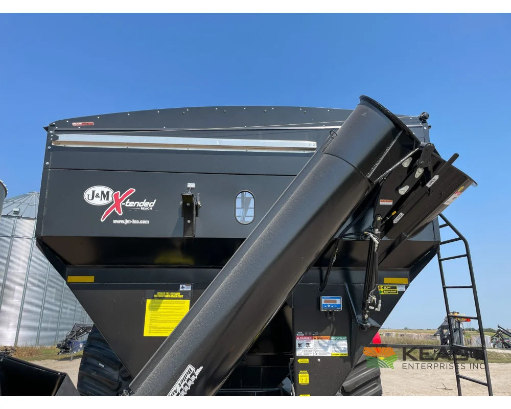 J&M 1112 Grain Cart - 1,150 Bushel Capacity Roll Tarp 20’’ Discharge Scales Grain Carts