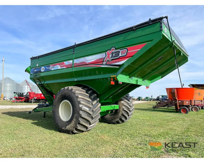 J&M 1312 Grain Cart 1,325 Bushel Capacity Roll Tarp 20’’ Discharge Scales Grain Carts
