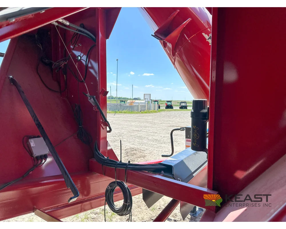 J&M 1522T Tracked Grain Cart 1,500 Bushel Capacity Roll Tarp 20’’ Discharge Scales Grain Carts