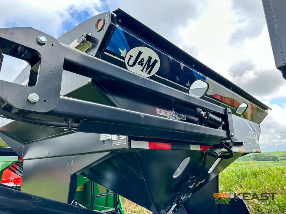J&M LC290 Bulk Seed Tender 290 Cu Ft Capacity Intercomp Scales Seed Tenders