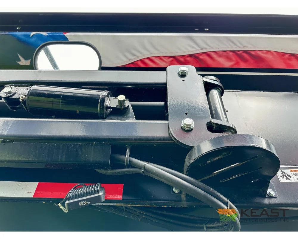 J&M LC290 Bulk Seed Tender 290 Cu Ft Capacity Intercomp Scales Seed Tenders