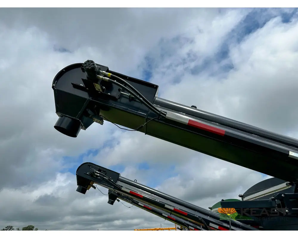 J&M LC390 Bulk Seed Tender - 390 Cu Ft Capacity Intercomp Scales Talc Kit Seed Tenders