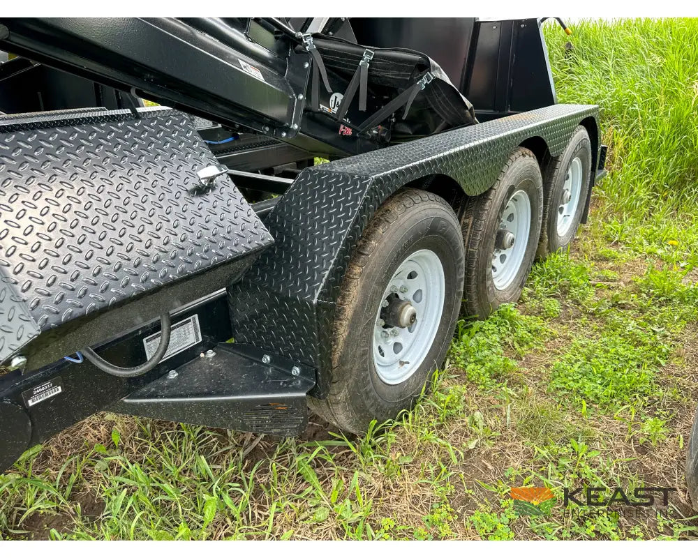 J&M LC390 Bulk Seed Tender - 390 Cu Ft Capacity Intercomp Scales Talc Kit Seed Tenders