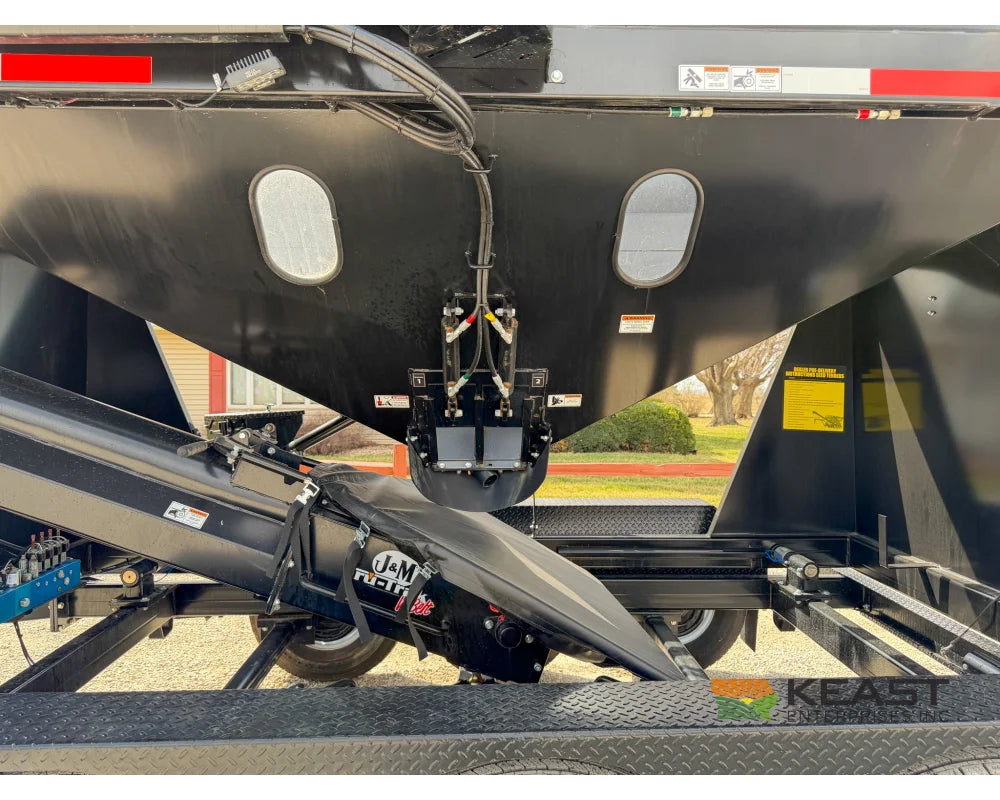 J&M LC390 Bulk Seed Tender 390 Cu Ft Capacity Intercomp Scales Seed Tenders