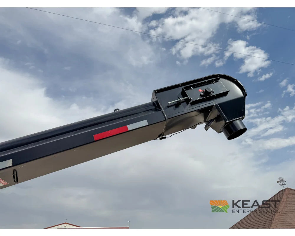 J&M LC390 Bulk Seed Tender 390 Cu Ft Capacity Intercomp Scales Seed Tenders