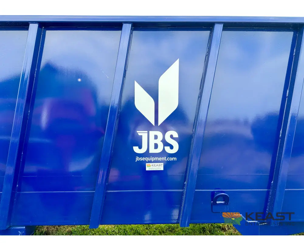 JBS 2648 Manure Spreader – 769 Cu Ft Heaped Capacity Vertical Beaters Manure Spreaders