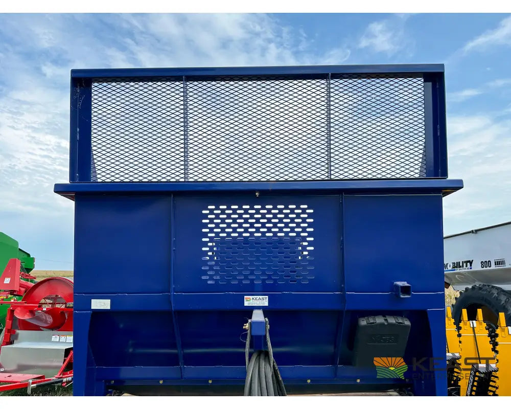 JBS 2648 Manure Spreader – 769 Cu Ft Heaped Capacity Vertical Beaters Manure Spreaders