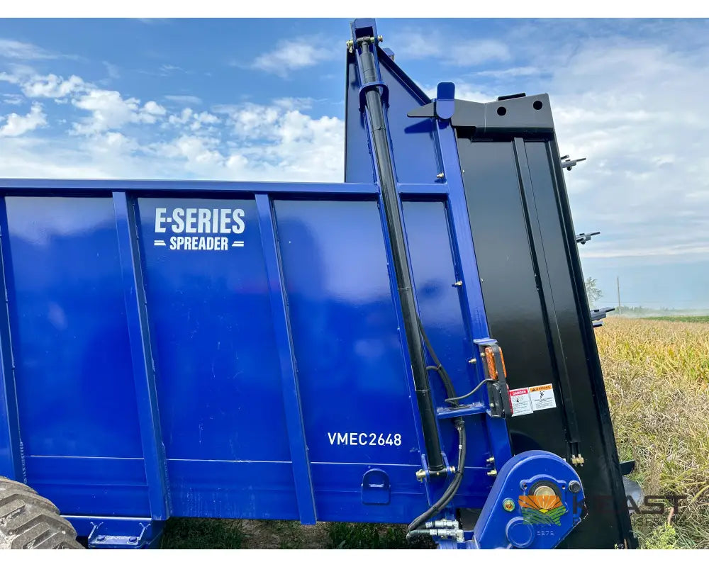 JBS 2648 Manure Spreader – 769 Cu Ft Heaped Capacity Vertical Beaters Manure Spreaders