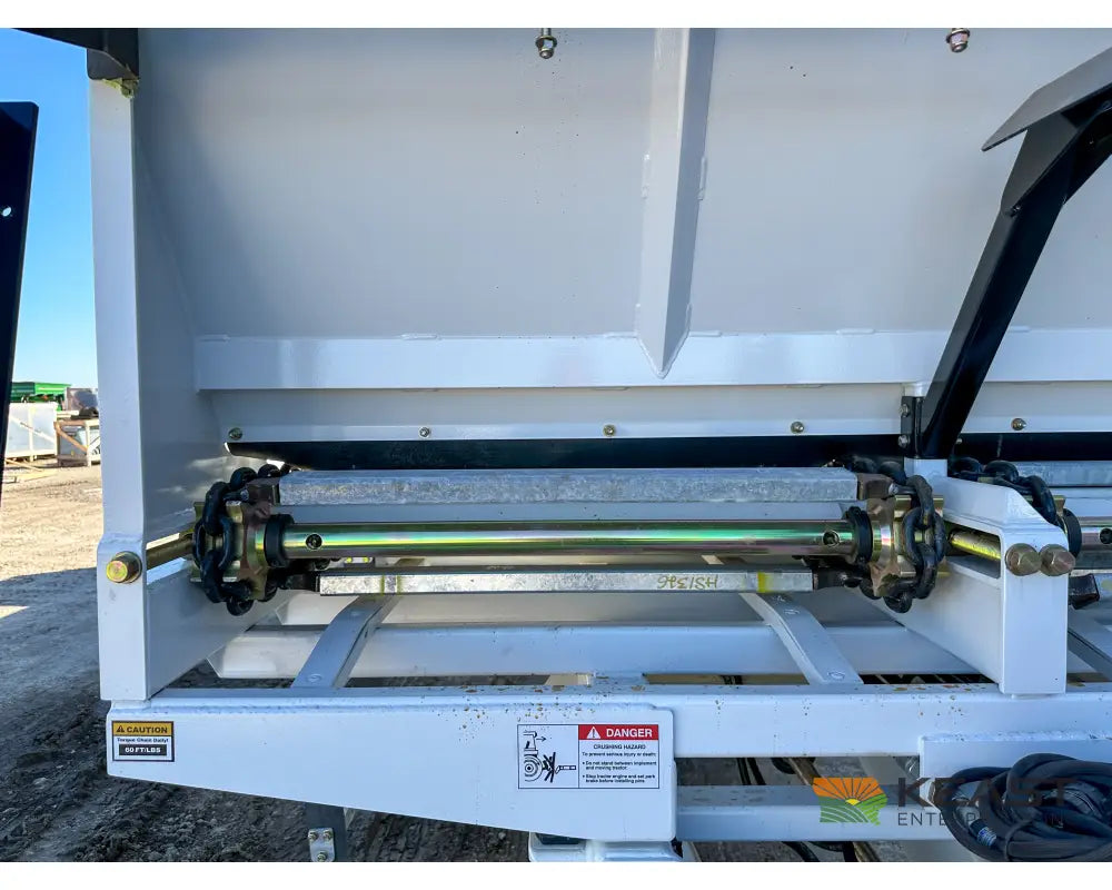 JBS VMWB 3048 Wide Body Manure Spreader 1100 Cu Ft Heaped Capacity Vertical Beaters Manure Spreaders