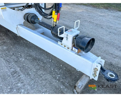 JBS VMWB 3048 Wide Body Manure Spreader 1100 Cu Ft Heaped Capacity Vertical Beaters Manure Spreaders