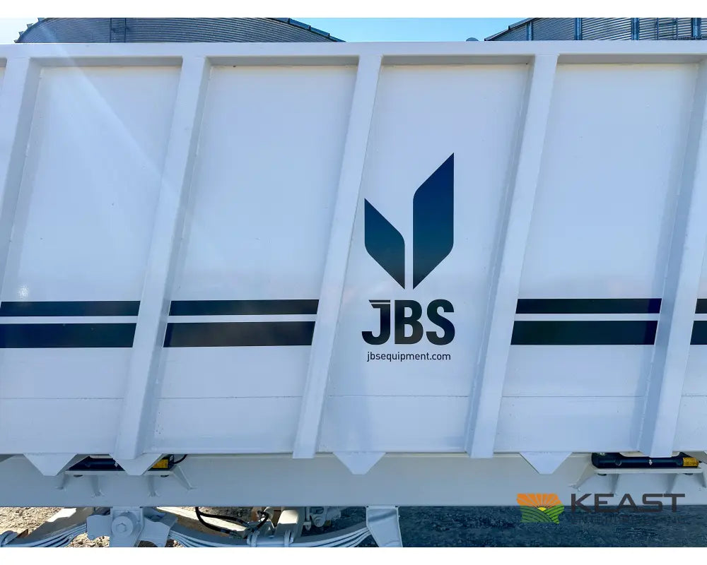 JBS VMWB 3048 Wide Body Manure Spreader 1100 Cu Ft Heaped Capacity Vertical Beaters Manure Spreaders
