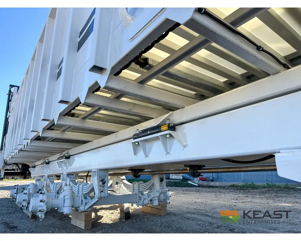 JBS VMWB 3048 Wide Body Manure Spreader 1100 Cu Ft Heaped Capacity Vertical Beaters Manure Spreaders