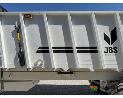 JBS VMWB 3048 Wide Body Manure Spreader 1100 Cu Ft Heaped Capacity Vertical Beaters - Manure Spreaders