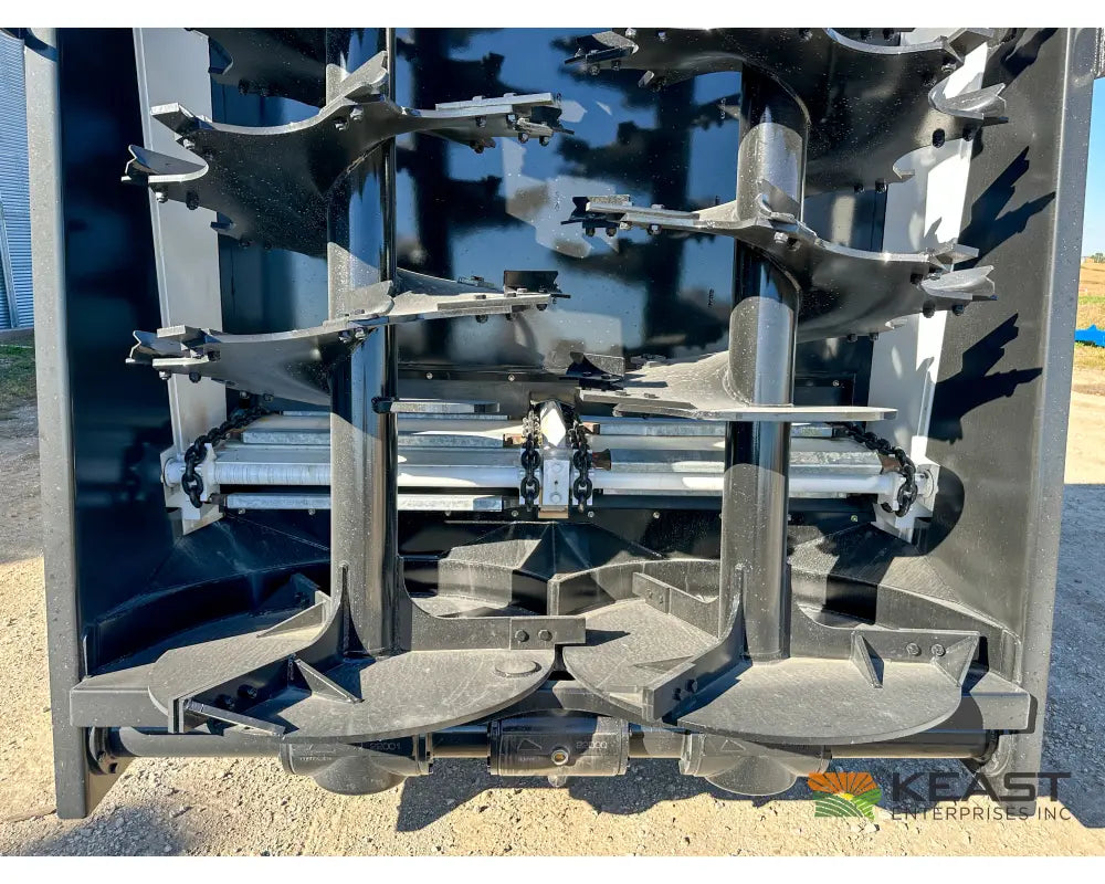 JBS VMWB 3048 Wide Body Manure Spreader 1100 Cu Ft Heaped Capacity Vertical Beaters Manure Spreaders