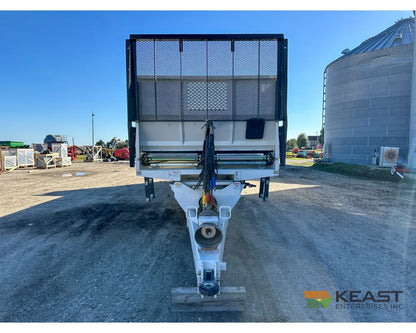 JBS VMWB 3048 Wide Body Manure Spreader 1100 Cu Ft Heaped Capacity Vertical Beaters Manure Spreaders