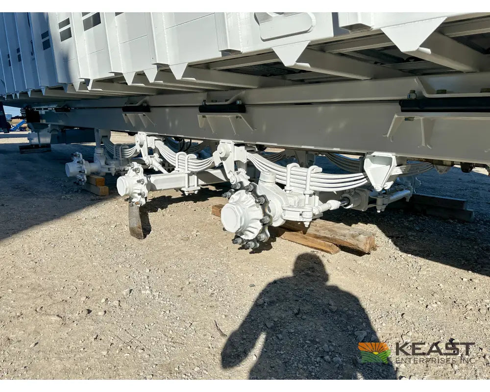 JBS VMWB 3048 Wide Body Manure Spreader 1100 Cu Ft Heaped Capacity Vertical Beaters Manure Spreaders