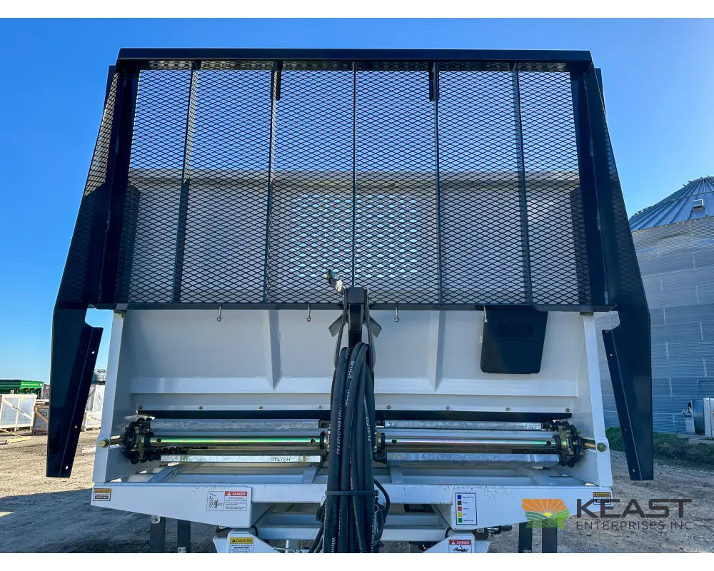 JBS VMWB 3048 Wide Body Manure Spreader 1100 Cu Ft Heaped Capacity Vertical Beaters Manure Spreaders