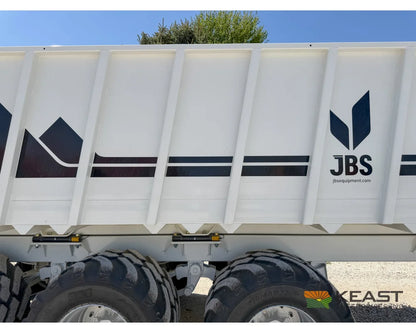 JBS VMWB 3048 Wide Body Manure Spreader 1100 Cu Ft Heaped Capacity Vertical Beaters - Manure Spreaders
