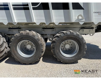 JBS VMWB 3048 Wide Body Manure Spreader 1100 Cu Ft Heaped Capacity Vertical Beaters - Manure Spreaders