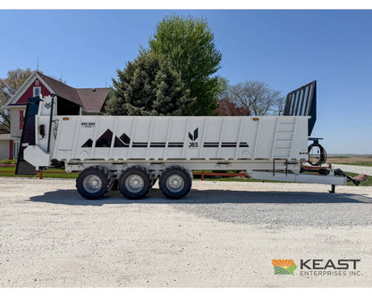 JBS VMWB 3048 Wide Body Manure Spreader 1100 Cu Ft Heaped Capacity Vertical Beaters - Manure Spreaders