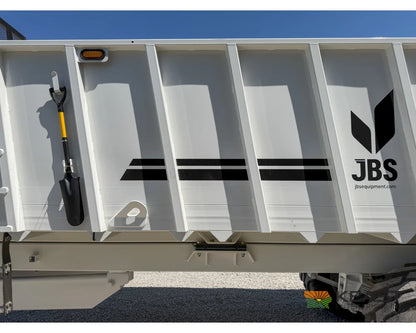 JBS VMWB 3048 Wide Body Manure Spreader 1100 Cu Ft Heaped Capacity Vertical Beaters - Manure Spreaders
