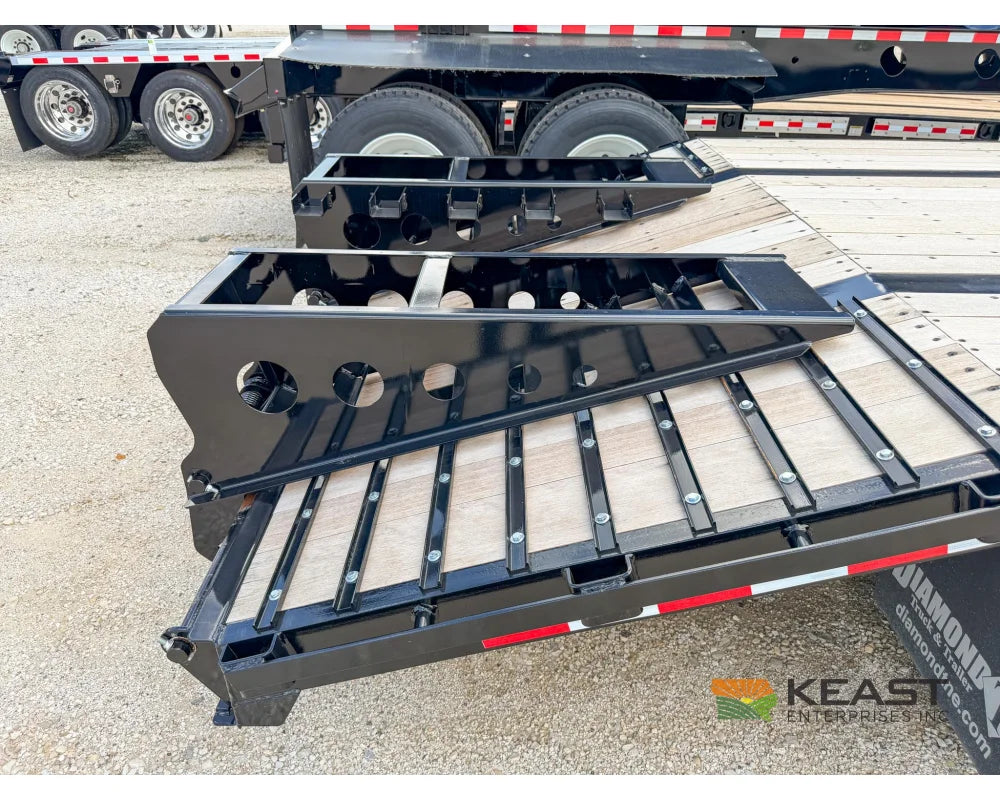 Jet 36’ Drop Deck Trailer 21’ Lower Deck Closed Tandem Axle 5’ Beavertail - Drop Deck Trailers