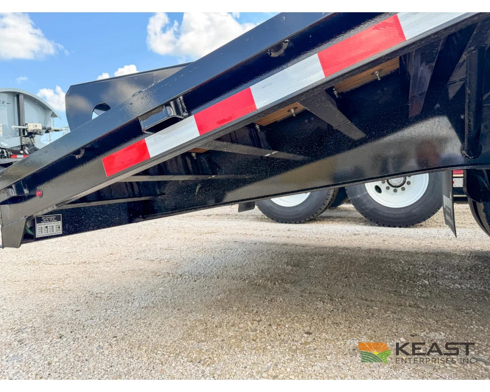 Jet 36’ Drop Deck Trailer 21’ Lower Deck Closed Tandem Axle 5’ Beavertail - Drop Deck Trailers