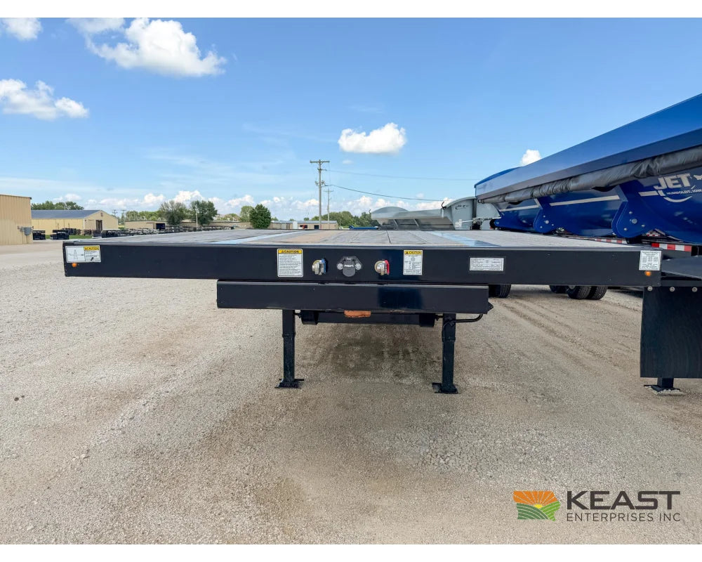 Jet 36’ Drop Deck Trailer 21’ Lower Deck Closed Tandem Axle 5’ Beavertail - Drop Deck Trailers
