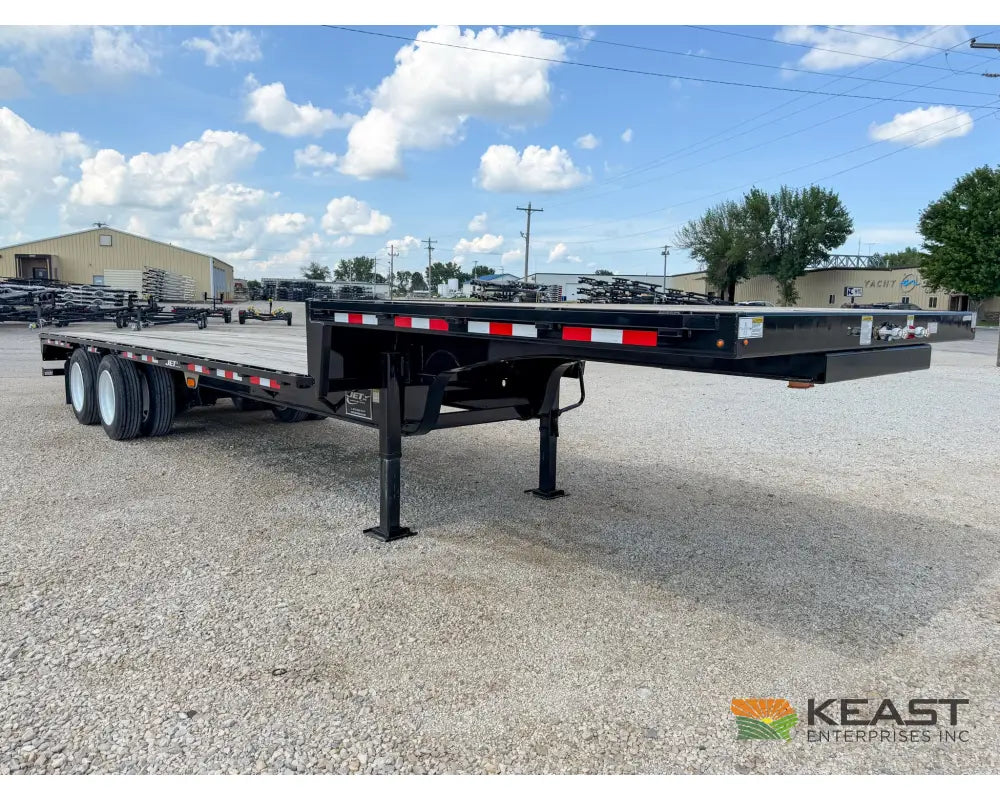 Jet 38’ Drop Deck Trailer 32’ Lower Deck Closed Tandem Axle - Drop Deck Trailers