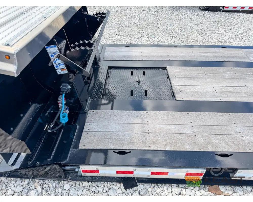 Jet 53’ RGN Trailer 35 Ton Capacity 34’ Lower Deck Tandem Axle - Heavy Haul Trailers