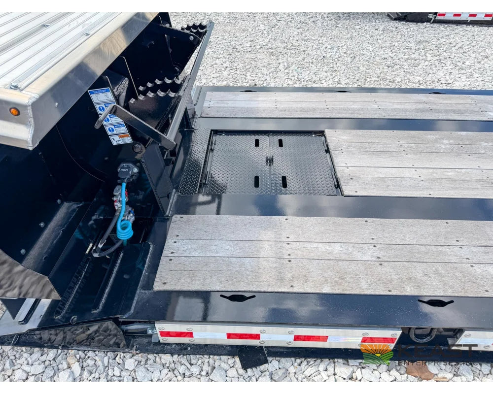 Jet 53’ RGN Trailer 35 Ton Capacity 34’ Lower Deck Tandem Axle - Heavy Haul Trailers