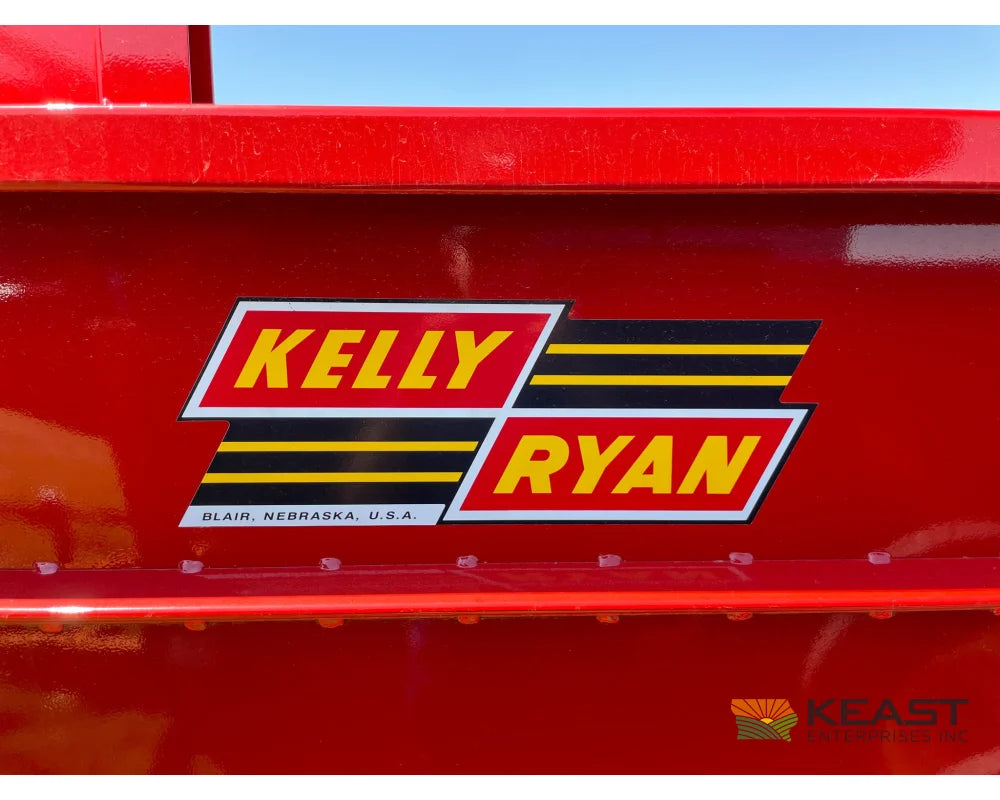 Kelly Ryan 4x10 Feed Wagon - 115 Bushel Capacity 48’’ Discharge Height Fuel Trailers